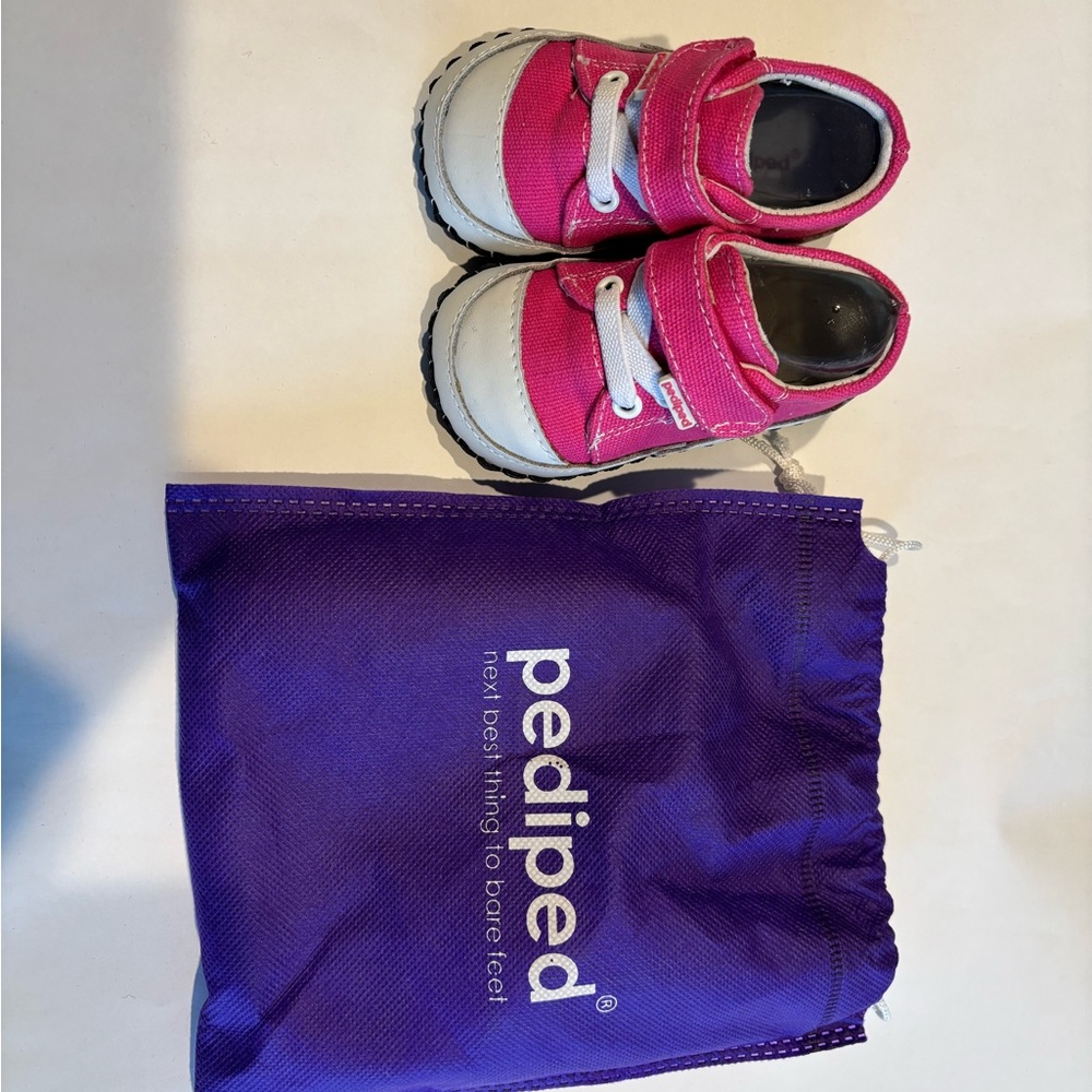 Pediped Pink and Cream Baby Walker Shoes with Velcro Straps and Rubber Soles NWT